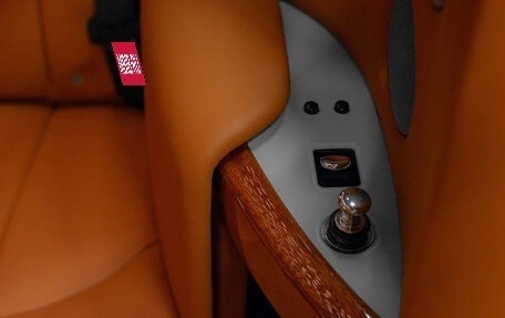 Rolls-Royce Phantom VII рестайлинг, 2013 год, 100 000 000 рублей, 15 фотография