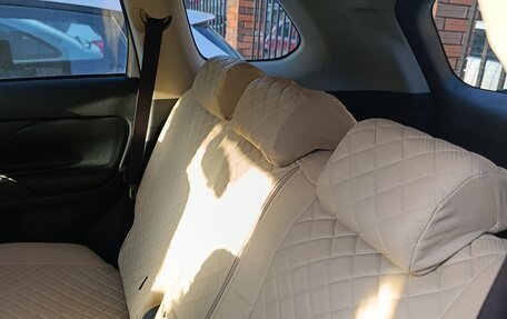 Mitsubishi Outlander III рестайлинг 3, 2013 год, 1 590 000 рублей, 12 фотография