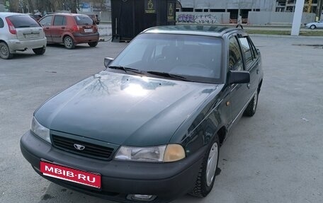 Daewoo Nexia I рестайлинг, 1997 год, 140 000 рублей, 1 фотография