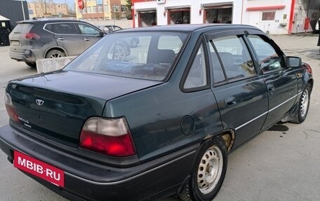 Daewoo Nexia I рестайлинг, 1997 год, 140 000 рублей, 4 фотография