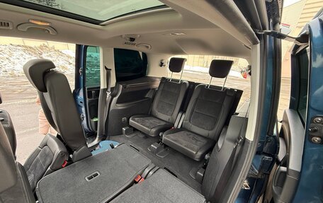 Volkswagen Sharan II, 2016 год, 1 900 000 рублей, 7 фотография