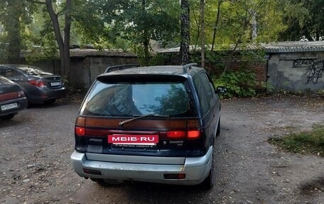 Mitsubishi Chariot III, 1995 год, 90 000 рублей, 2 фотография