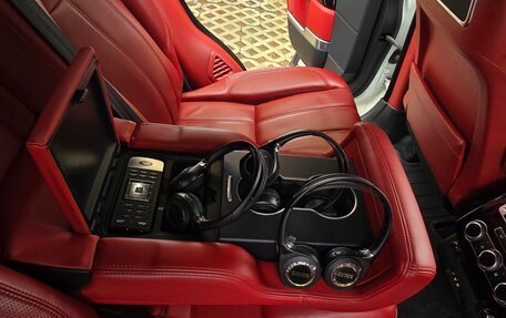 Land Rover Range Rover IV рестайлинг, 2015 год, 5 800 000 рублей, 11 фотография