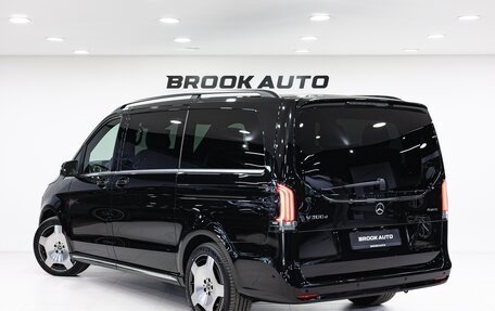 Mercedes-Benz V-Класс, 2026 год, 14 790 000 рублей, 4 фотография