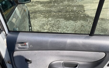 Toyota Succeed I рестайлинг, 2003 год, 410 000 рублей, 13 фотография