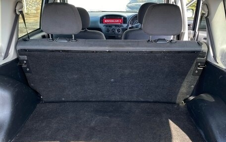 Toyota Succeed I рестайлинг, 2003 год, 410 000 рублей, 22 фотография