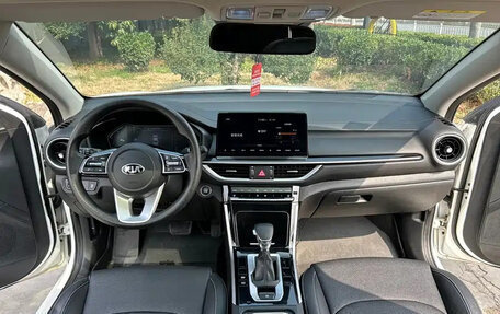 KIA K3, 2022 год, 1 290 000 рублей, 10 фотография