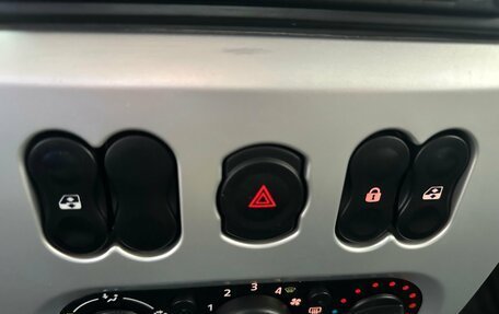 Renault Logan I, 2014 год, 640 000 рублей, 24 фотография