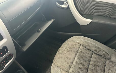 Renault Logan I, 2014 год, 640 000 рублей, 32 фотография