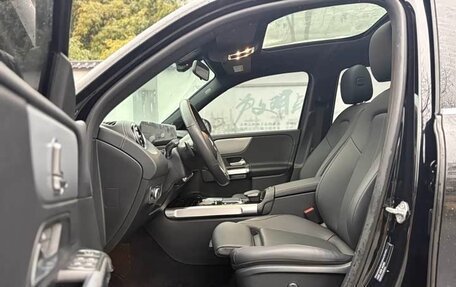 Mercedes-Benz GLB, 2022 год, 2 625 025 рублей, 4 фотография