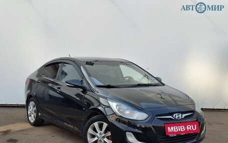 Hyundai Solaris II рестайлинг, 2012 год, 495 000 рублей, 3 фотография