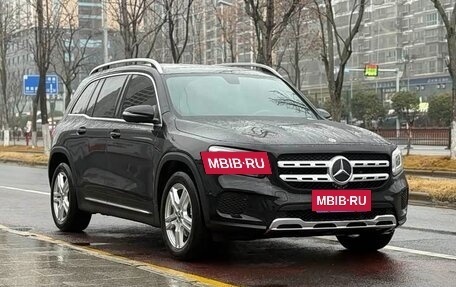 Mercedes-Benz GLB, 2022 год, 2 625 025 рублей, 3 фотография