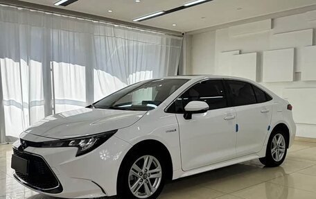 Toyota Corolla, 2022 год, 1 675 000 рублей, 3 фотография