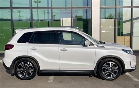 Suzuki Escudo IV, 2021 год, 1 585 000 рублей, 3 фотография