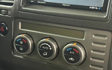 Nissan Navara (Frontier), 2008 год, 1 249 000 рублей, 13 фотография