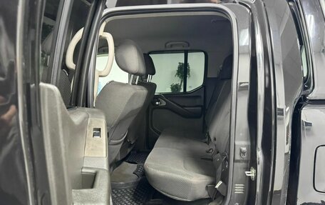 Nissan Navara (Frontier), 2008 год, 1 249 000 рублей, 17 фотография