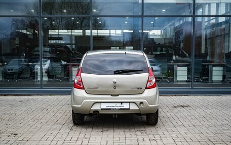 Renault Sandero I, 2014 год, 650 000 рублей, 4 фотография