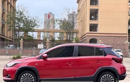 Toyota Yaris XP150 рестайлинг, 2022 год, 1 330 000 рублей, 8 фотография