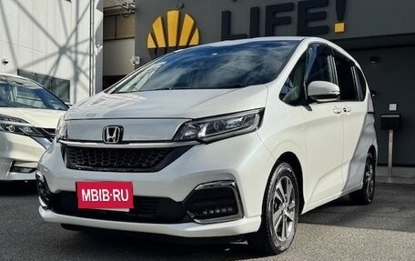 Honda Freed II, 2022 год, 1 300 007 рублей, 2 фотография