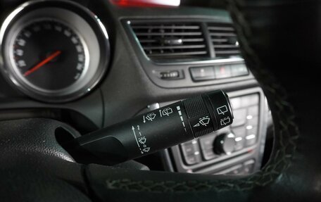 Opel Mokka I, 2014 год, 1 299 000 рублей, 14 фотография