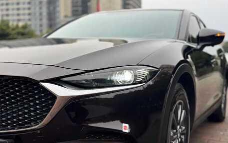 Mazda CX-4, 2022 год, 1 810 888 рублей, 3 фотография