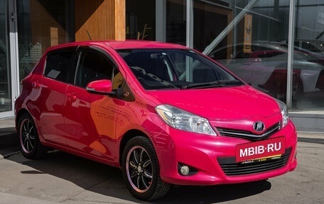 Toyota Vitz, 2011 год, 747 000 рублей, 8 фотография