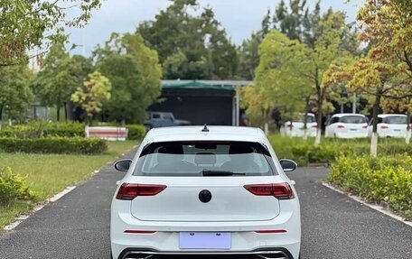 Volkswagen Golf VIII, 2022 год, 1 450 008 рублей, 3 фотография