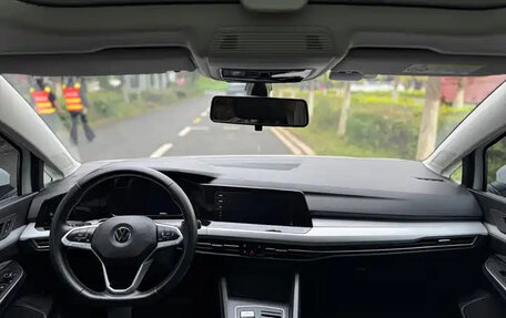 Volkswagen Golf VIII, 2022 год, 1 450 008 рублей, 11 фотография