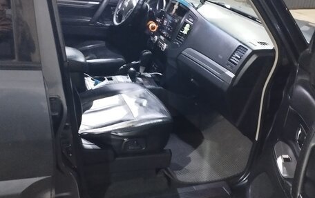 Mitsubishi Pajero IV, 2008 год, 1 800 000 рублей, 2 фотография