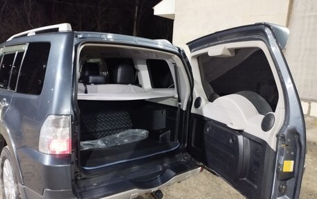 Mitsubishi Pajero IV, 2008 год, 1 800 000 рублей, 3 фотография