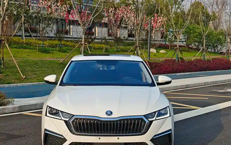 Skoda Octavia IV, 2023 год, 2 490 000 рублей, 2 фотография