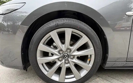 Mazda 3, 2023 год, 2 250 000 рублей, 14 фотография