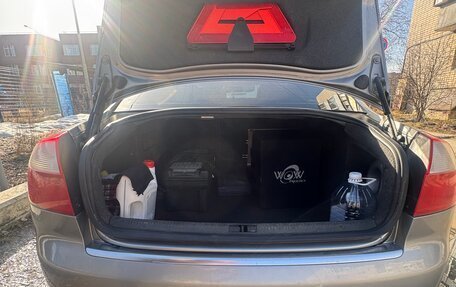 Audi A4, 2001 год, 350 000 рублей, 2 фотография