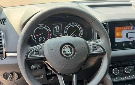 Skoda Karoq I, 2021 год, 1 900 008 рублей, 13 фотография