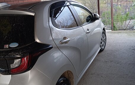 Toyota Yaris, 2020 год, 1 320 000 рублей, 4 фотография