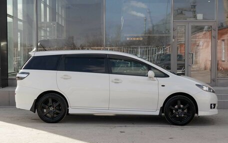 Toyota Wish II, 2012 год, 1 550 000 рублей, 4 фотография