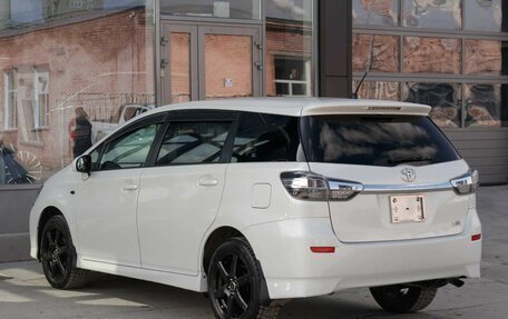 Toyota Wish II, 2012 год, 1 550 000 рублей, 7 фотография