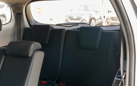 Toyota Wish II, 2012 год, 1 550 000 рублей, 17 фотография