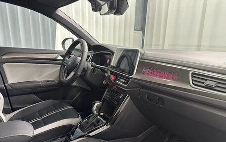 Volkswagen T-Roc I, 2025 год, 3 193 000 рублей, 7 фотография