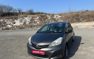 Toyota Vitz, 2014 год, 715 000 рублей, 1 фотография