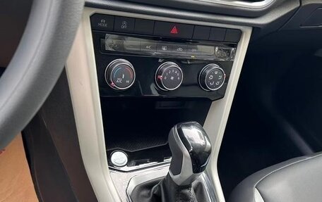 Volkswagen T-Roc I, 2025 год, 2 276 000 рублей, 8 фотография