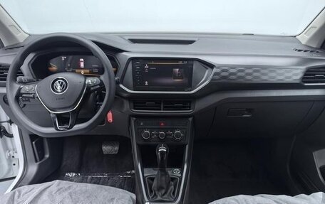 Volkswagen T-Cross I, 2025 год, 1 819 000 рублей, 10 фотография