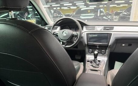 Volkswagen Passat B8 рестайлинг, 2019 год, 1 558 000 рублей, 8 фотография