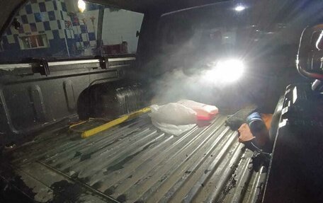 Nissan NP300, 2010 год, 1 290 000 рублей, 5 фотография