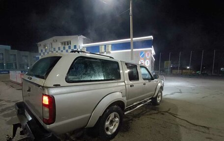 Nissan NP300, 2010 год, 1 290 000 рублей, 7 фотография