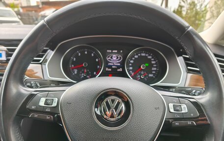 Volkswagen Passat B8 рестайлинг, 2015 год, 1 750 000 рублей, 10 фотография