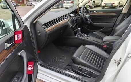 Volkswagen Passat B8 рестайлинг, 2015 год, 1 750 000 рублей, 15 фотография