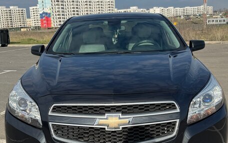 Chevrolet Malibu VIII, 2014 год, 800 000 рублей, 8 фотография