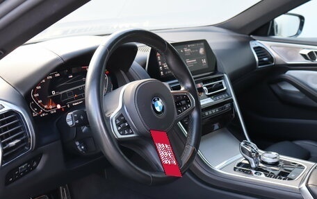 BMW 8 серия, 2019 год, 7 250 000 рублей, 14 фотография