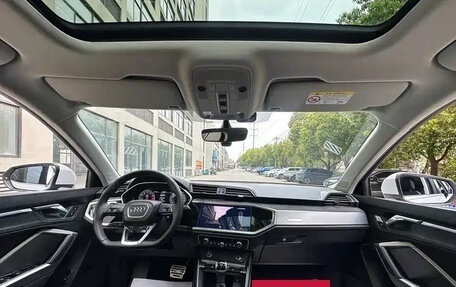 Audi Q3, 2022 год, 2 400 005 рублей, 12 фотография